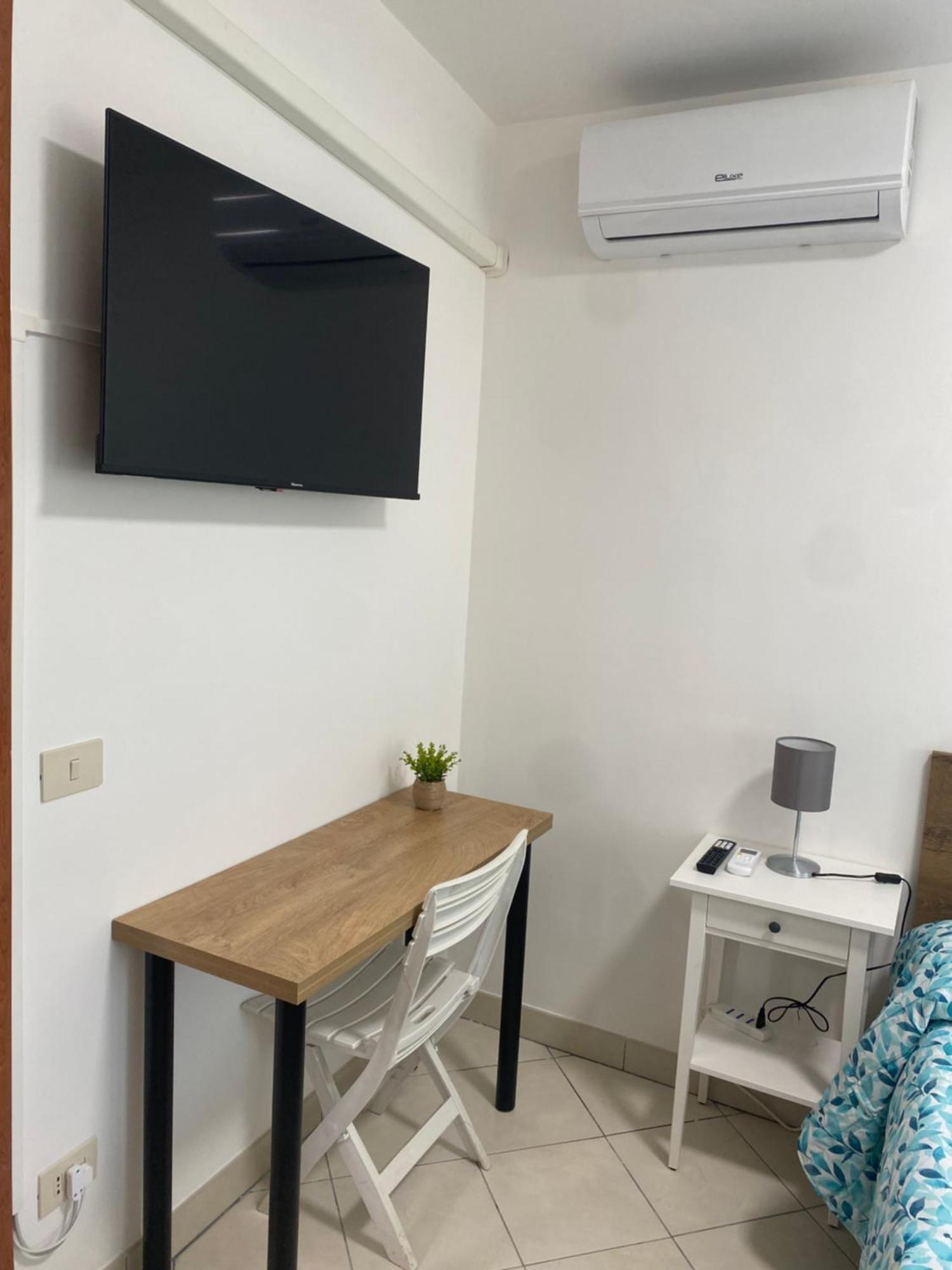 Apartmán The House Fiera Di Roma Aeroporto Fiumicino Ponte Galeria Exteriér fotografie